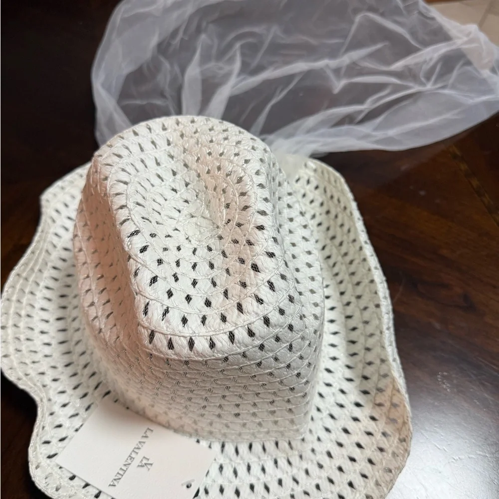 LA VALENTINA Bridal Cowboy Hat